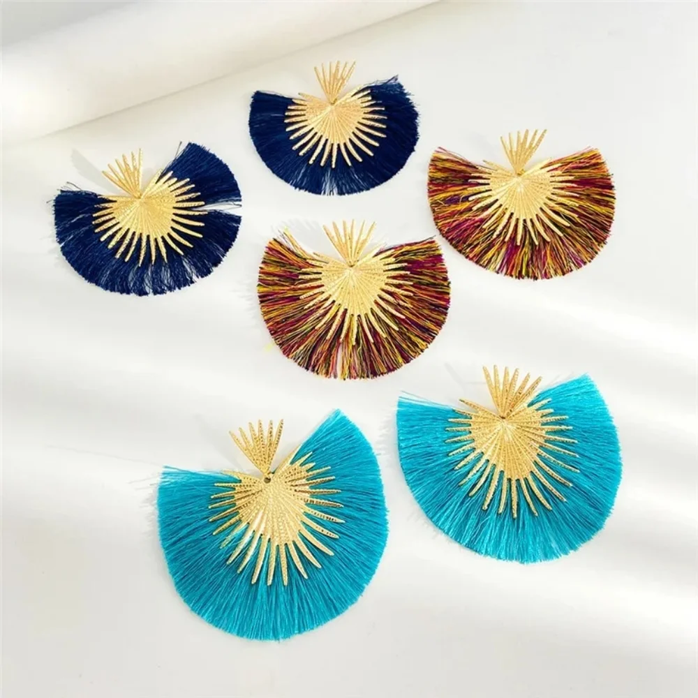 Earing - Picture 2 of 2